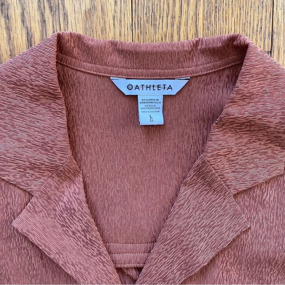 Athleta Echo Top Copper Button Down Short Sleeve 587908 Size Large NWOT - Picture 2 of 5